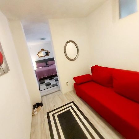 Apartman Andrea 4 Баня-Лука Экстерьер фото